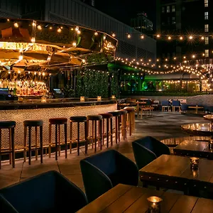 Отель Moxy Nyc Times Square
