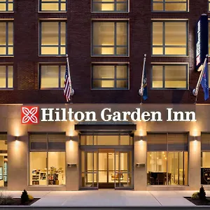 Отель Hilton Garden Times Square South